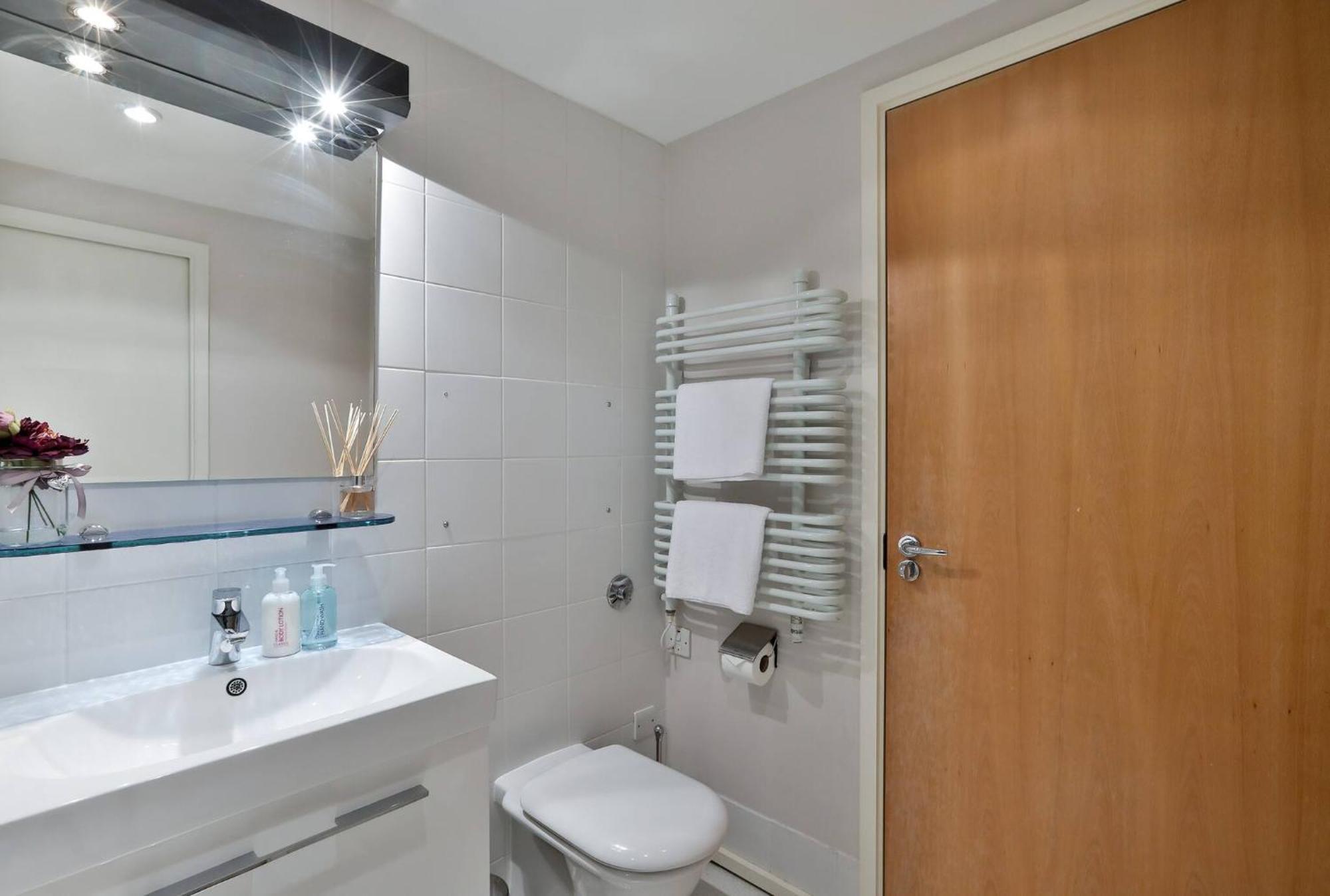 Wild Roses Serviced Apartments - Excel Warehouse 1 London Luaran gambar